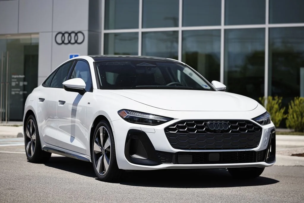 New 2026 Glacier White Metallic Audi 2.0T Prestige image 2