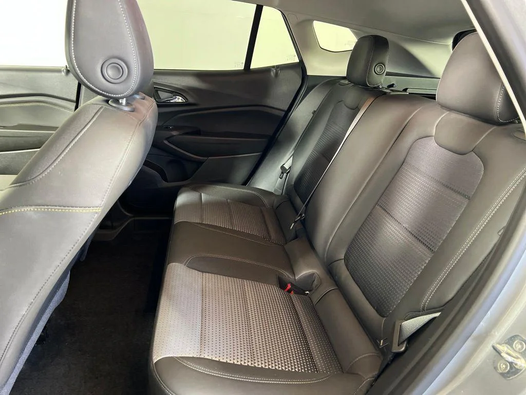 Used 2024 Sterling Gray Metallic Chevrolet LT image 18