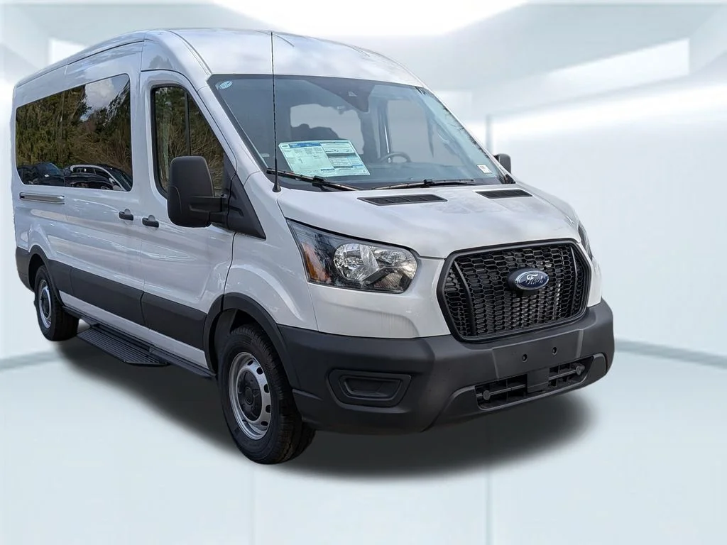 2025 Ford Transit Passenger Van XL - Photo 9