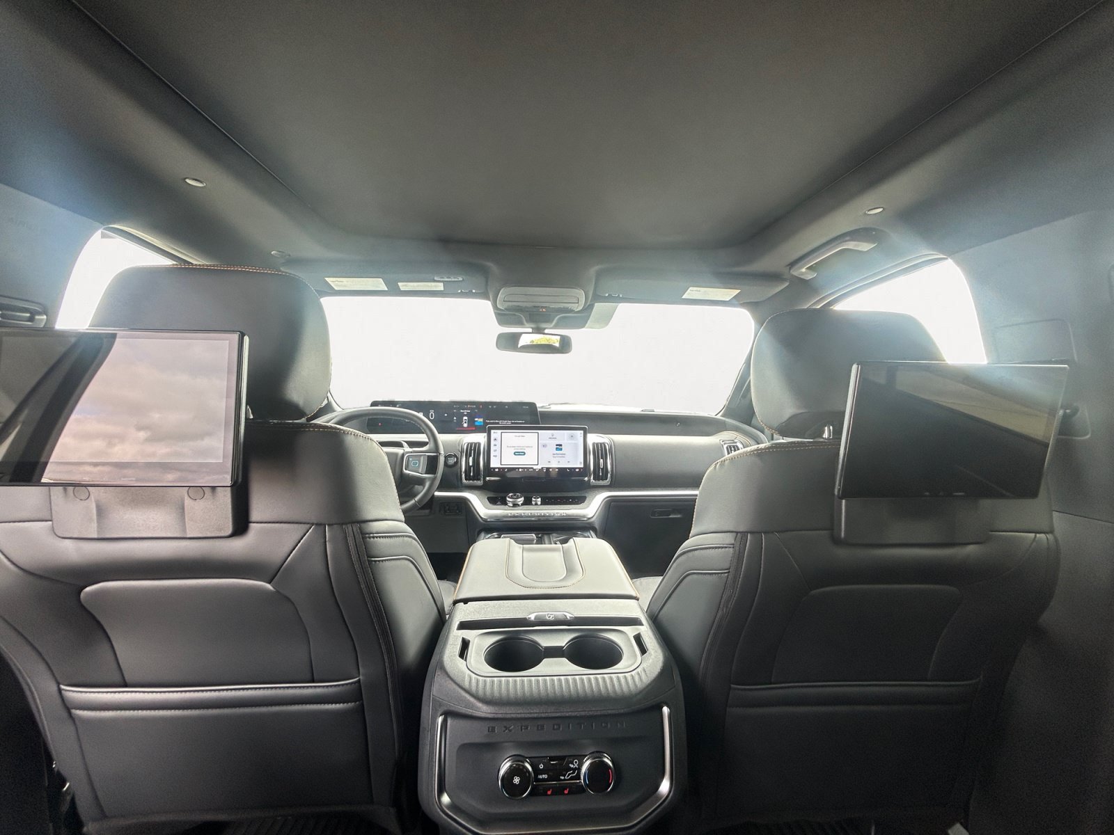 New 2026 Glacier Gray Metallic Tri-Coat Ford Tremor image 2