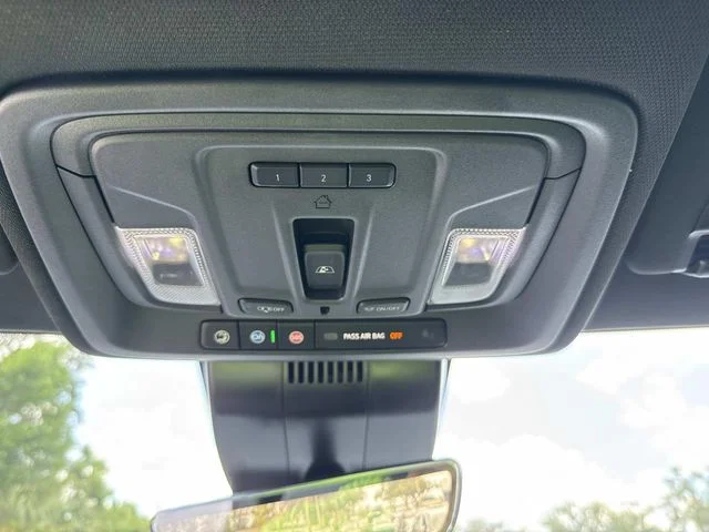 Used 2024 Silver GMC AT4 image 47