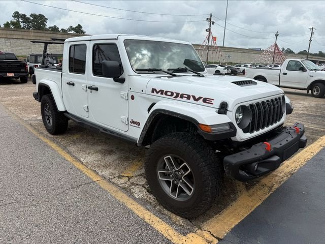2025 Jeep Gladiator Mojave X Auto's photo