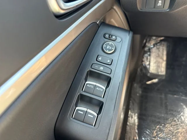 New 2025 Black Acura Base image 28