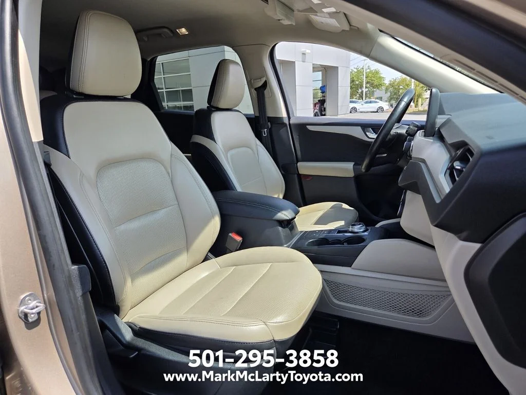 Used 2020 Gold Ford SEL image 15