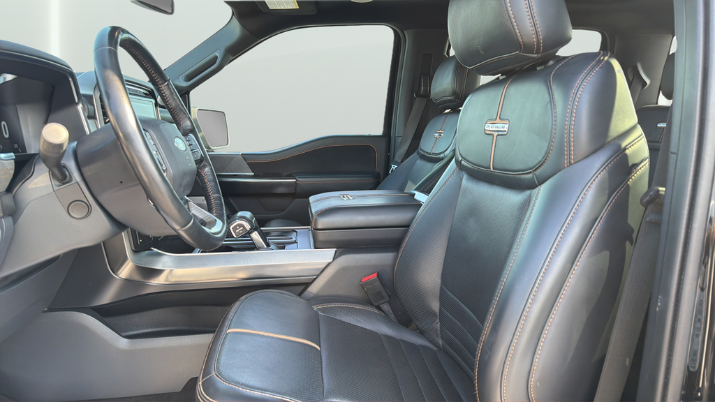 Used 2022 Black Metallic Ford Platinum image 17