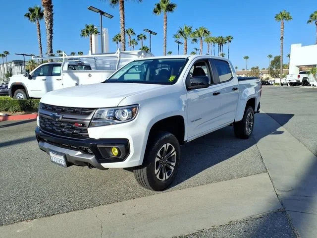 Used 2022 SUMMIT WHITE Chevrolet 2WD Z71 image 8