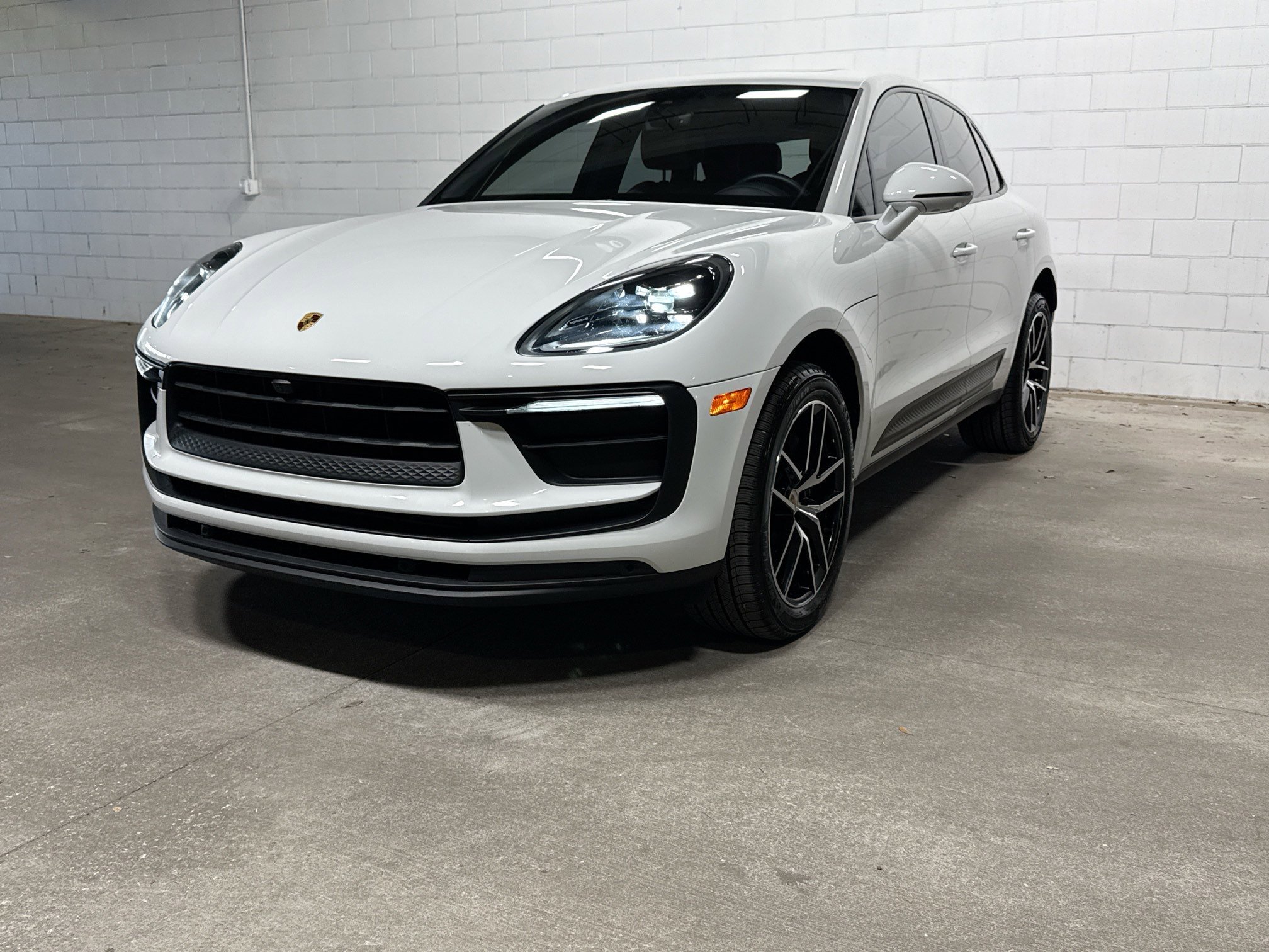 2022 Porsche Macan