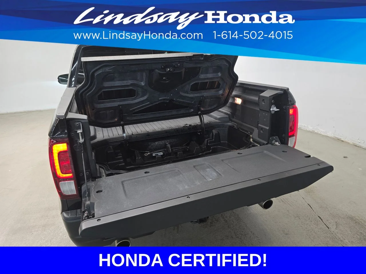 Certified Used 2025 Crystal Black Pearl Honda RTL image 8