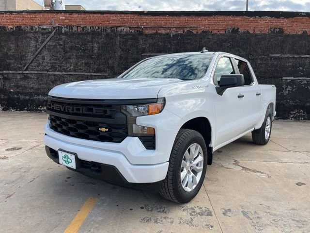 2026 Chevrolet Silverado 1500 Custom 4X4 Crew Cab Short Box's photo