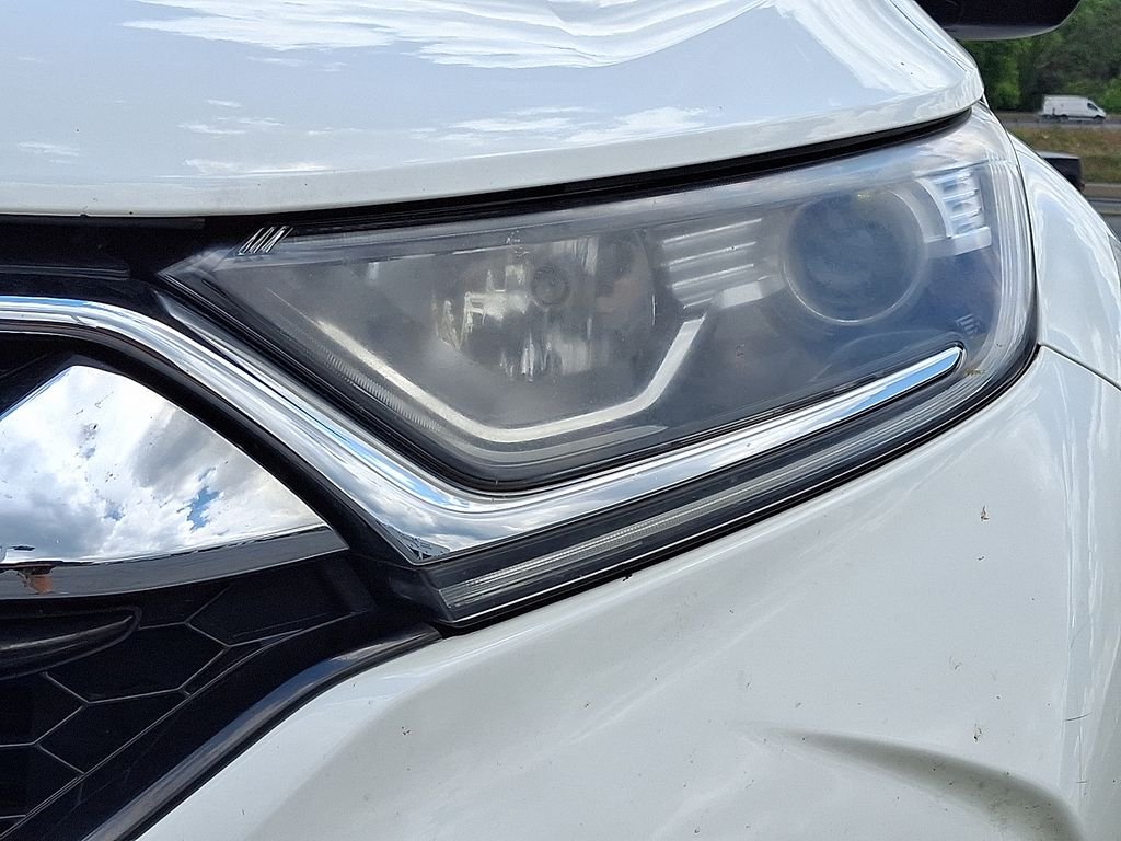 Used 2018 White Honda EX image 9