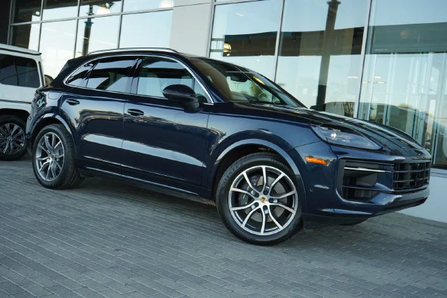 2024 Porsche Cayenne Base