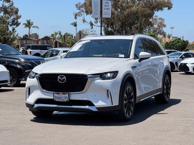 Used 2024 White Mazda Premium Plus image 5