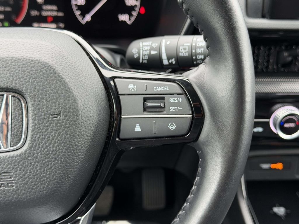 Used 2025 Gray Honda EX-L image 10