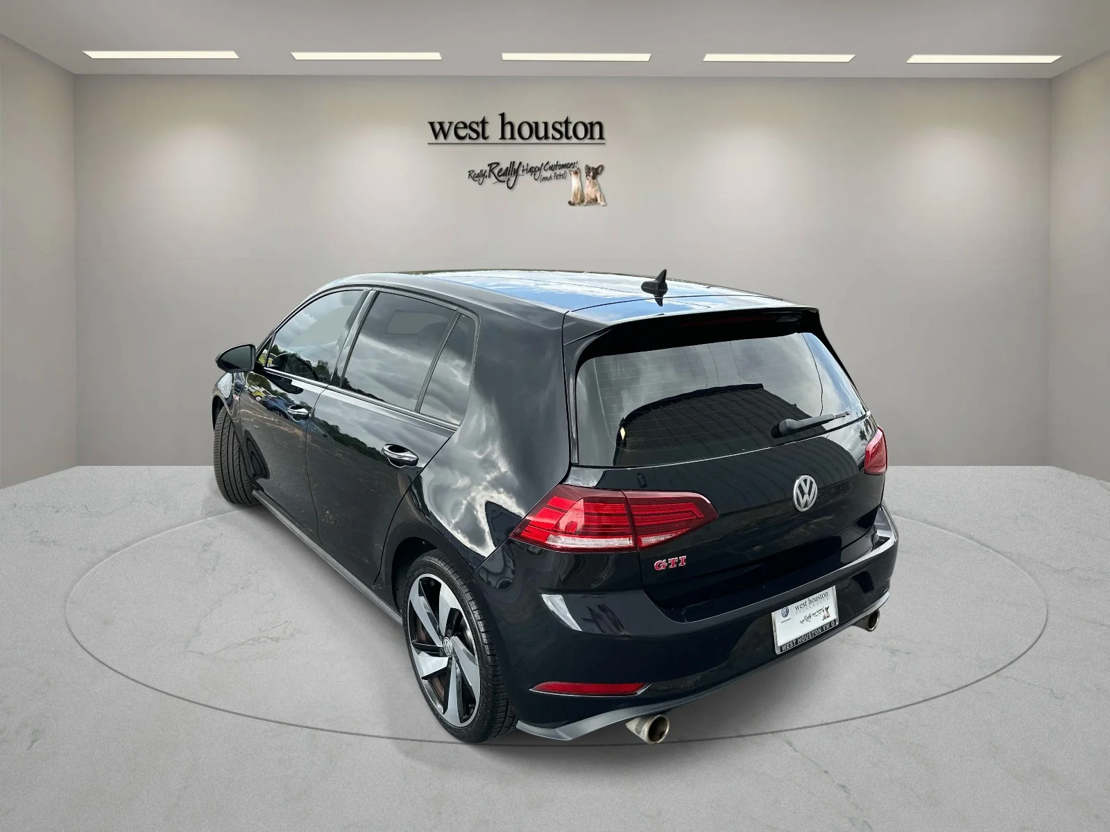 Used 2020 Black Volkswagen 2.0T S DSG image 7