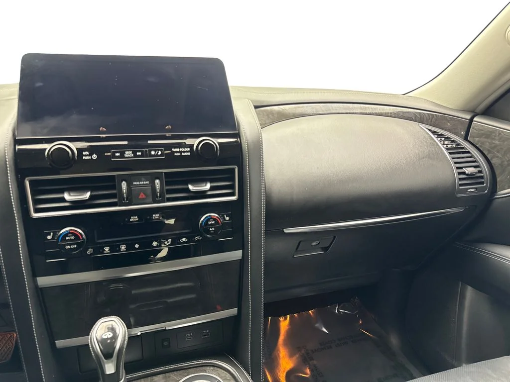 Used 2023 Black INFINITI LUXE image 58