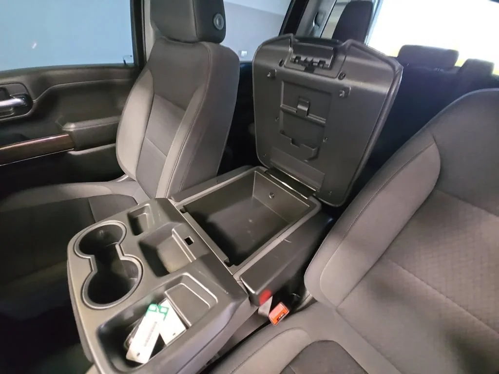 Used 2023 Summit White Chevrolet LT image 27