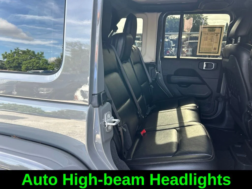 Used 2022 Gray Jeep Unlimited Rubicon 392 image 31