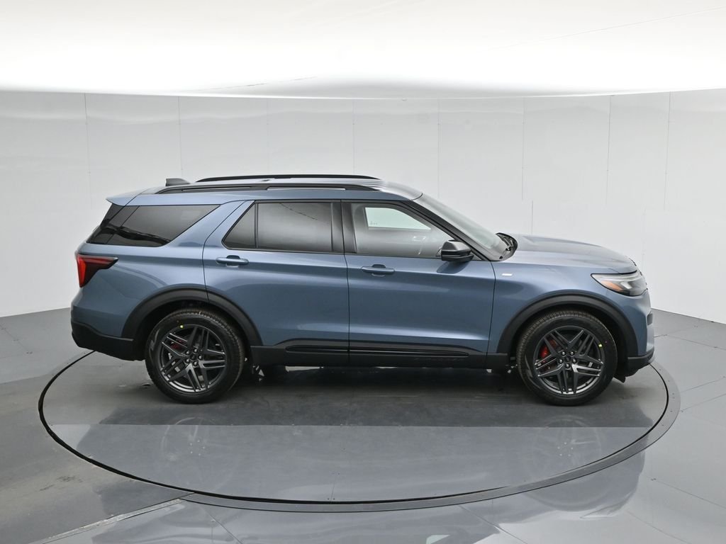 New 2026 Vapor Blue Metallic Ford ST-Line image 42