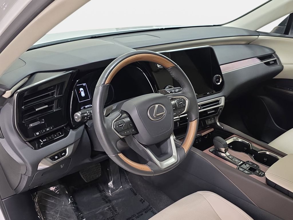 Used 2024 White Pearl Lexus 350 Premium image 16