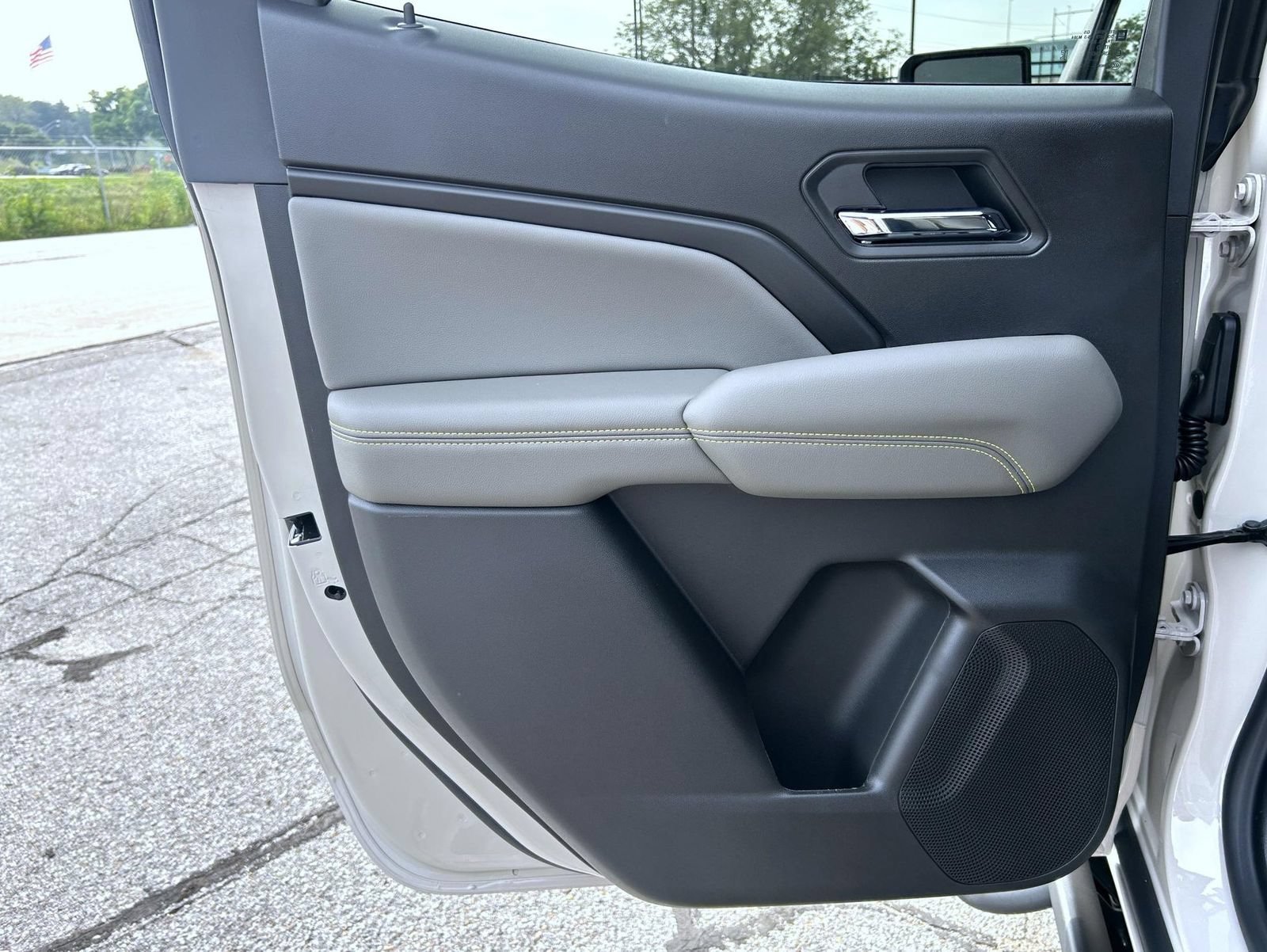 2026 Chevrolet Colorado ZR2 - Photo 17