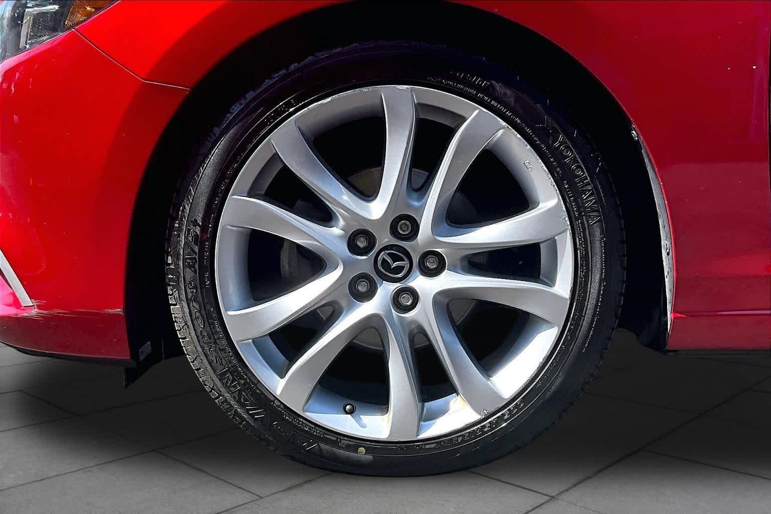 Used 2016 Soul Red Metallic Mazda i Touring image 10