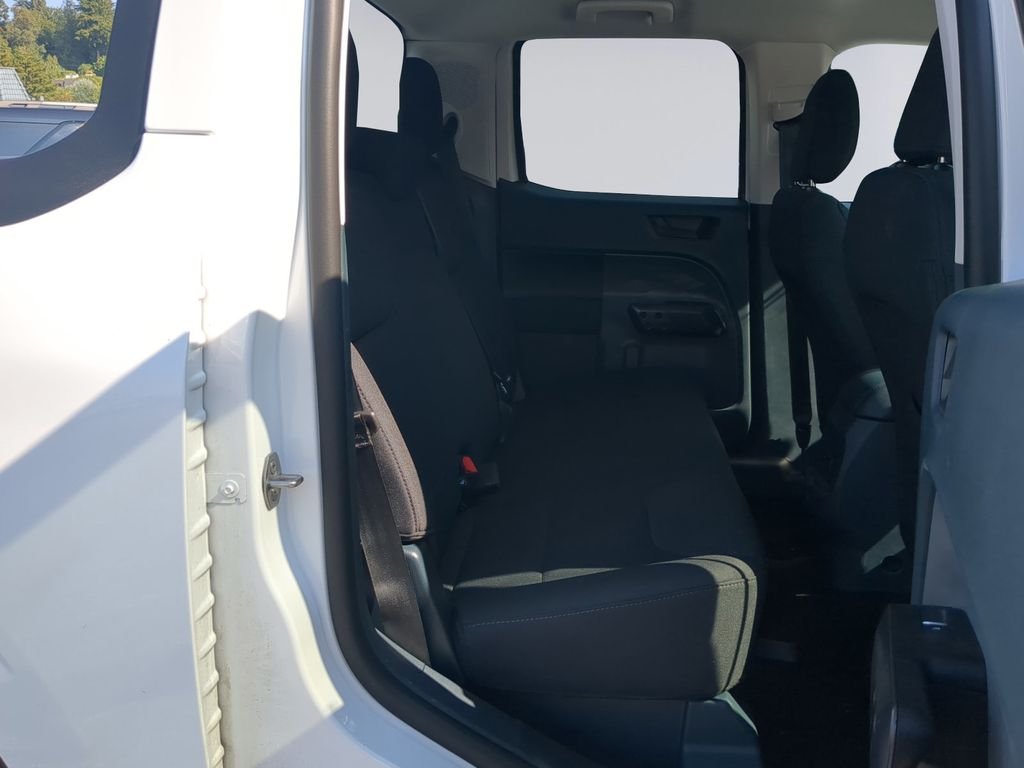 Used 2025 Oxford White Ford XL image 19