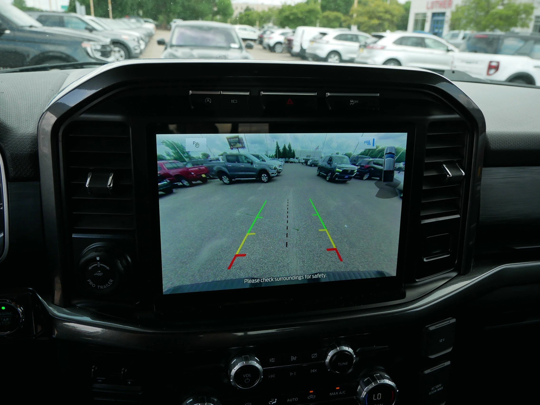 Certified Used 2021 Oxford White Ford XLT image 33