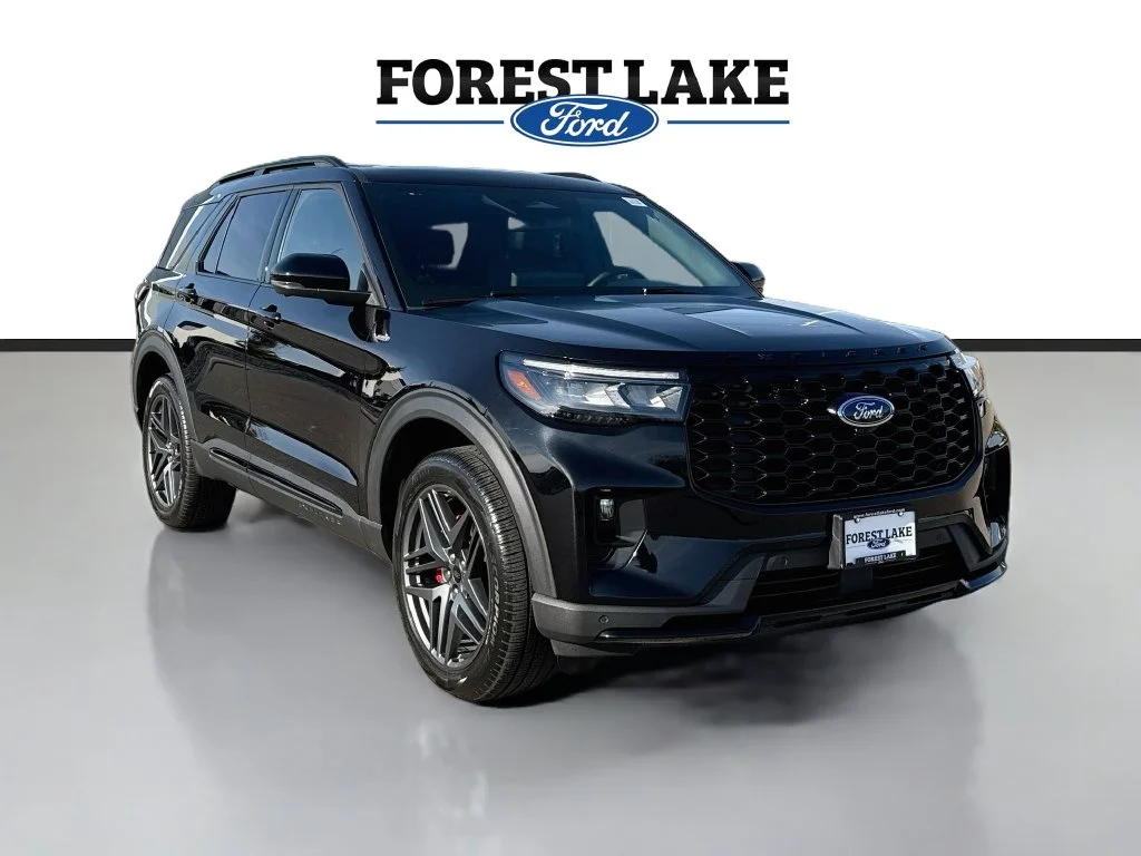 Certified Used 2025 Black Metallic Ford ST-Line image 1