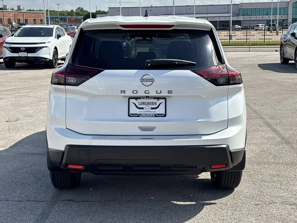New 2026 Everest White Pearl TriCoat Nissan SV image 4