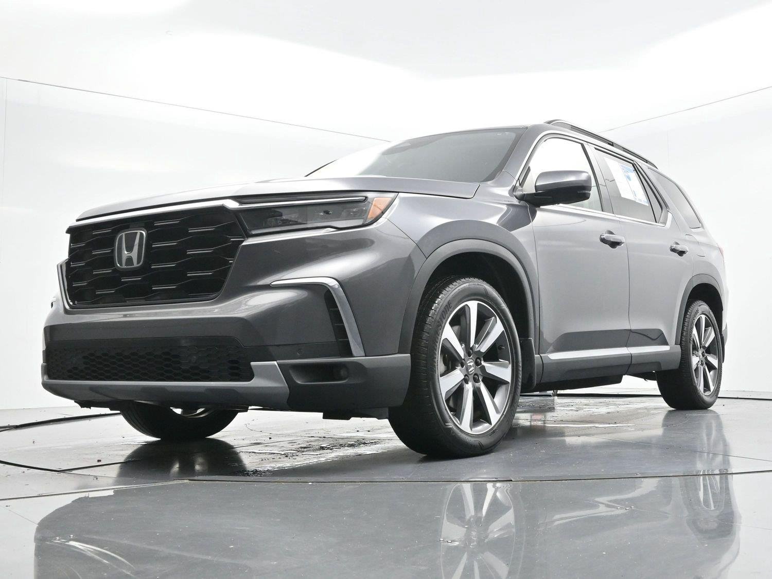 Used 2024 Gray Honda Touring image 52