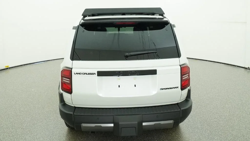New 2027 Wind Chill Pearl Toyota Land Cruiser image 46