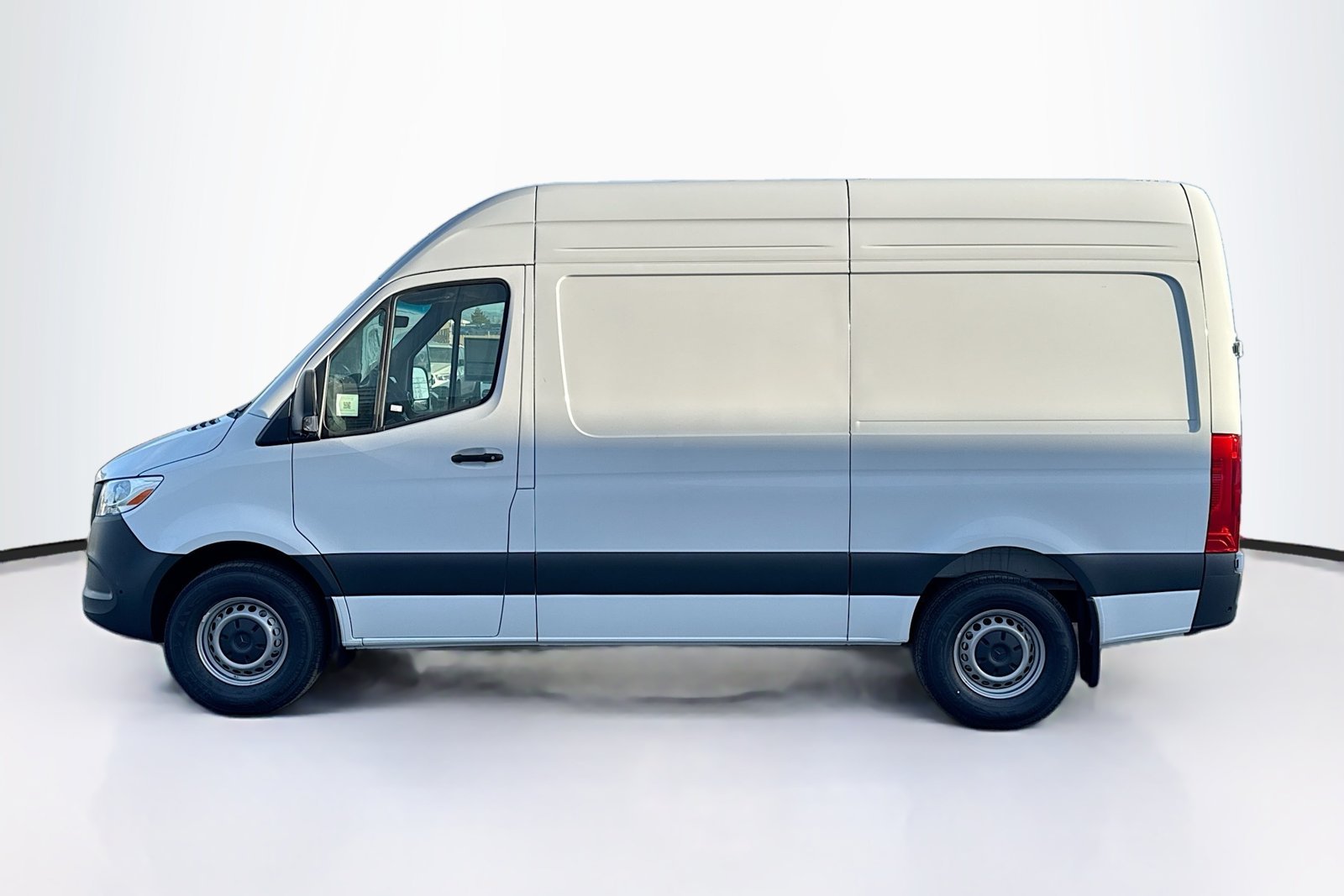 New 2026 Arctic White Mercedes-Benz  image 8