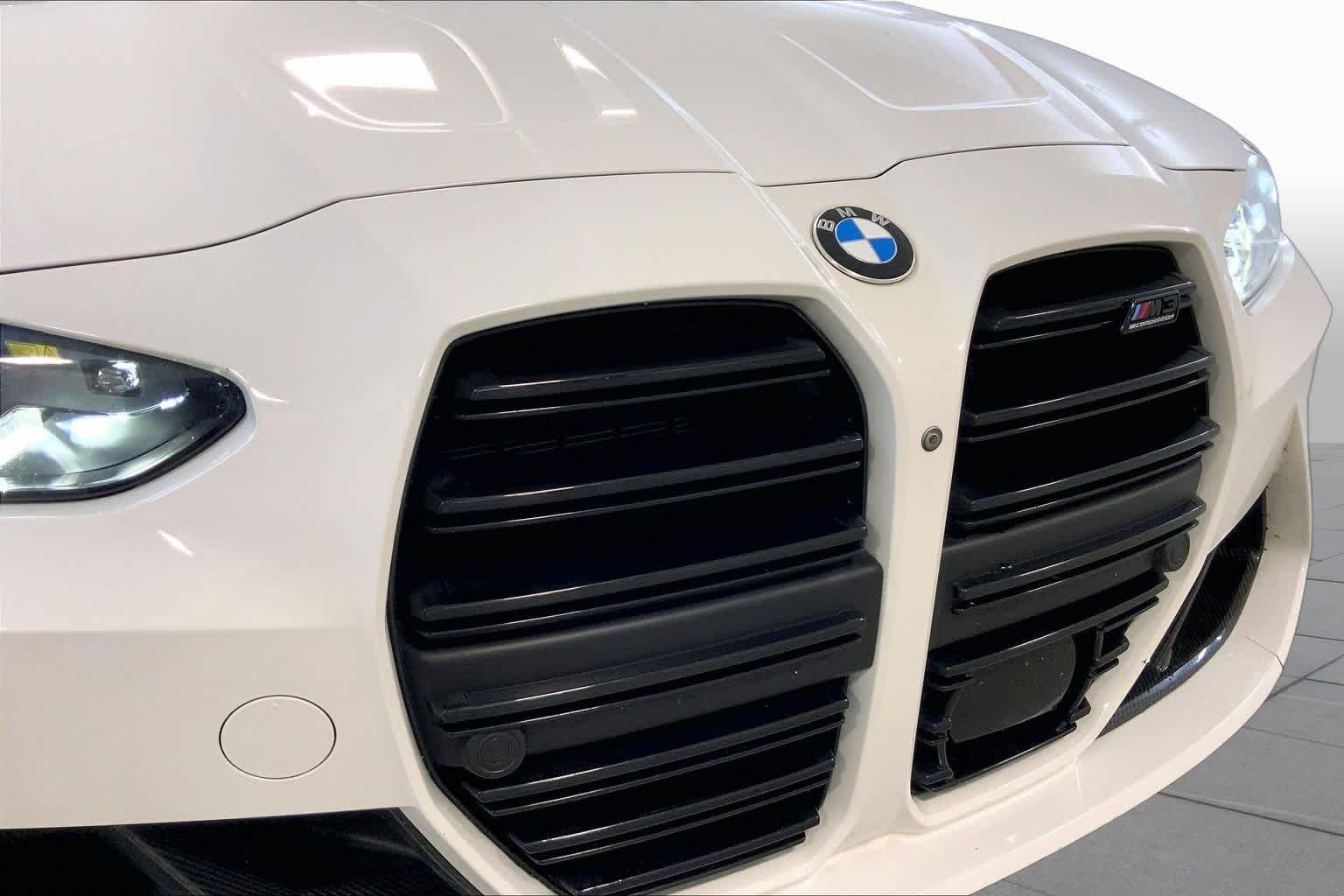 Used 2021 Alpine White BMW Competition image 32