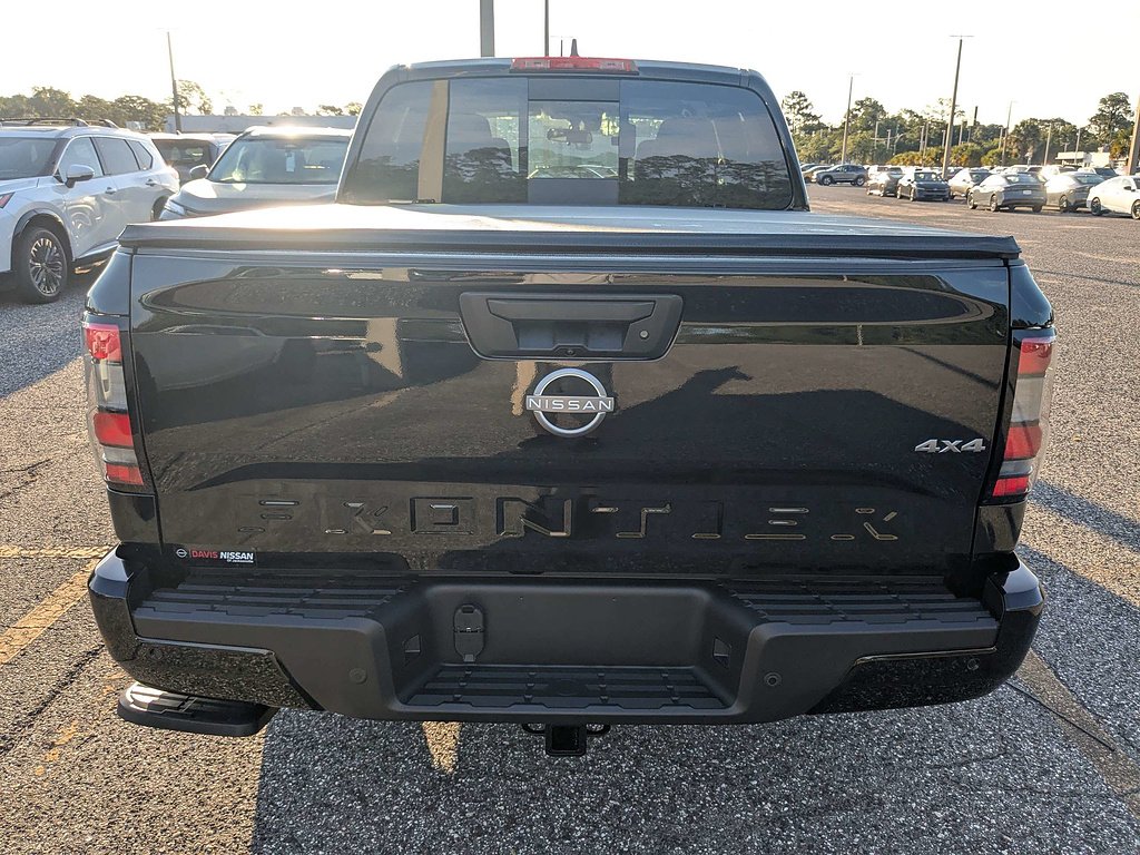 New 2026 Super Black Nissan Crew Cab SV image 5