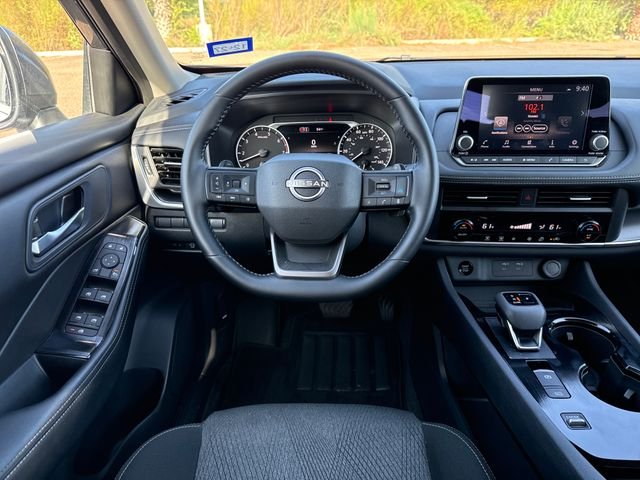Used 2026 Gray Nissan SV image 17