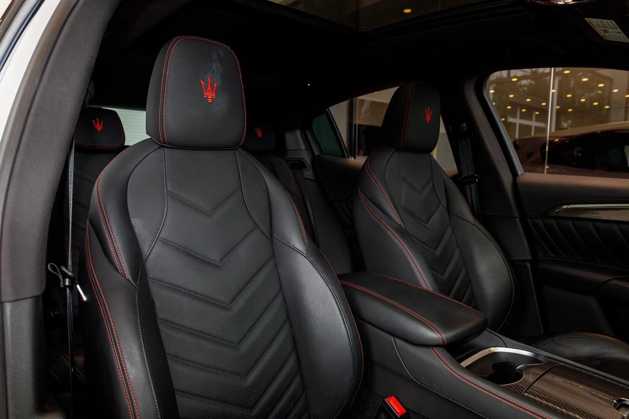 Used 2023 Bianco Astro Metallic Maserati Modena image 42