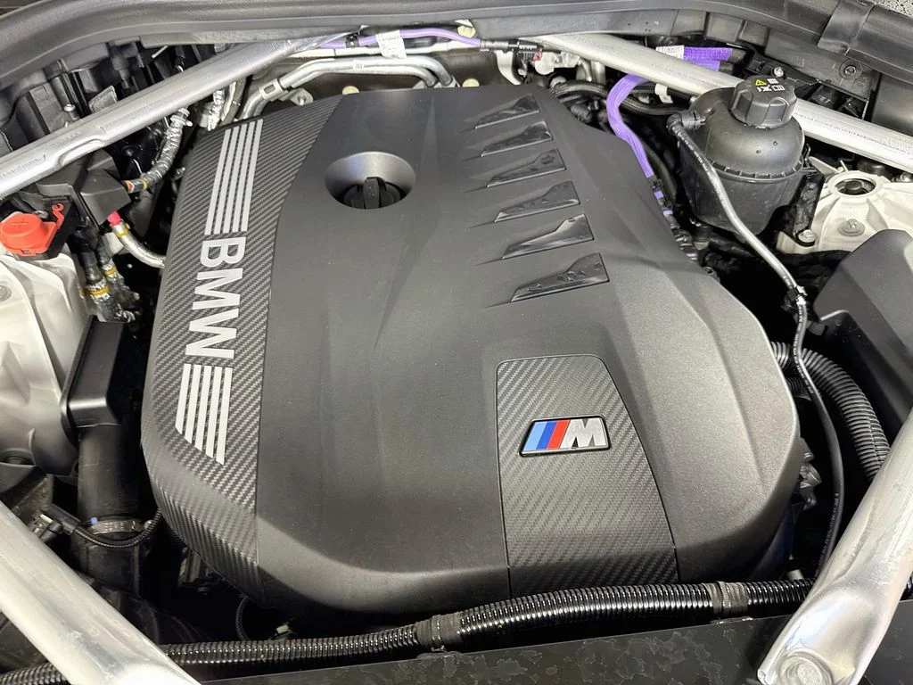 Used 2026 White BMW xDrive40i image 42