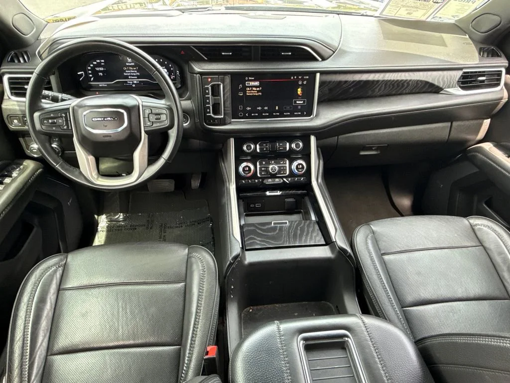 Used 2024 Onyx Black GMC Denali image 22