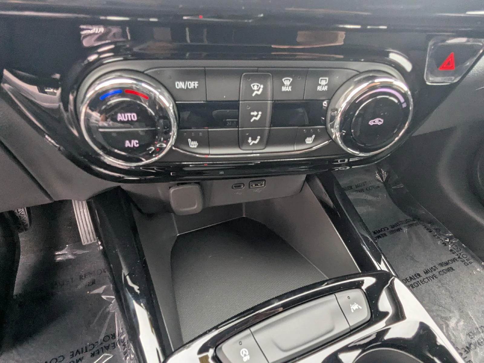 2026 Chevrolet Trax RS - Photo 41