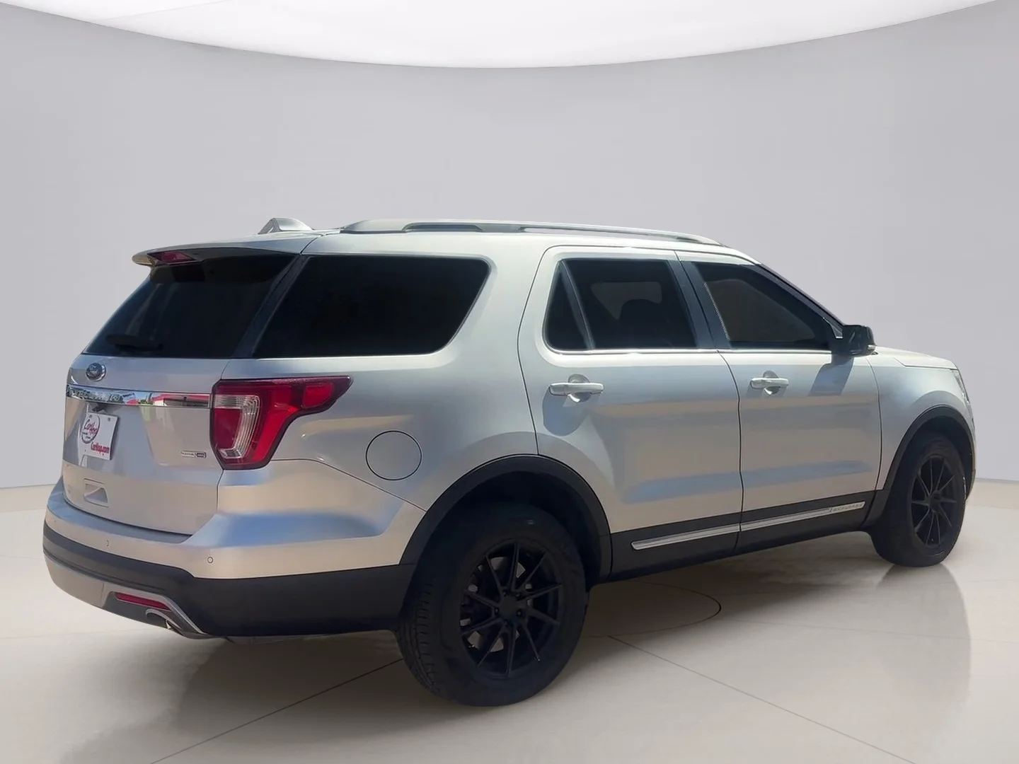 Used 2016 Silver Ford XL 4WD image 5