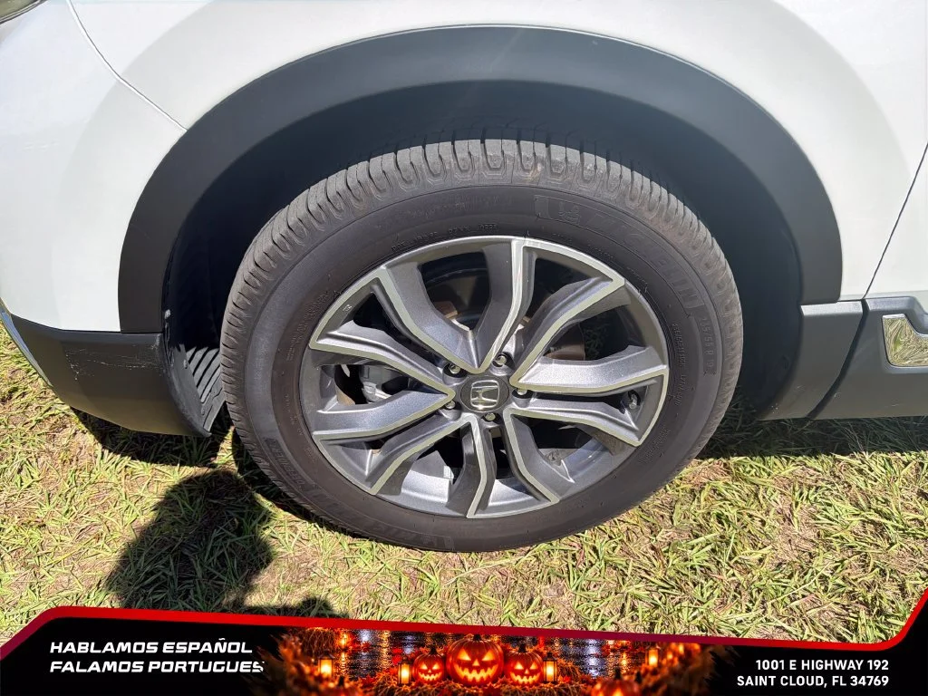 Used 2022 White Honda Touring image 10