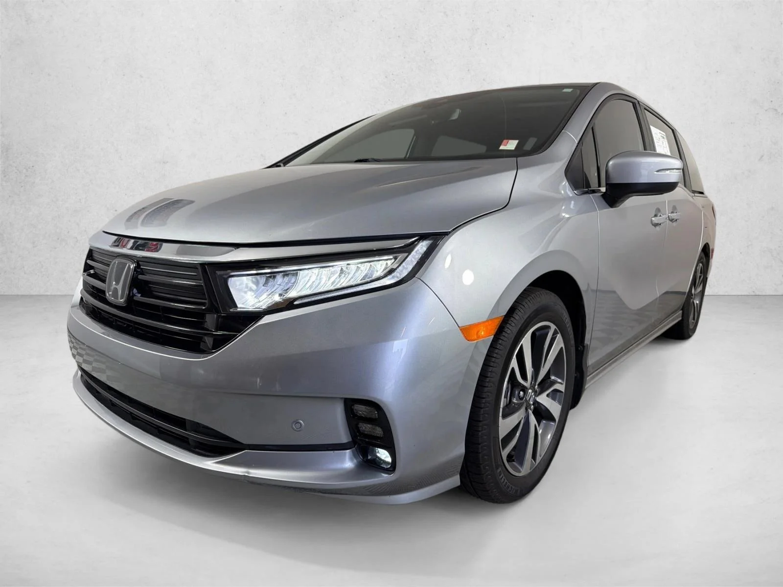 Used 2024 Black Honda Touring image 9