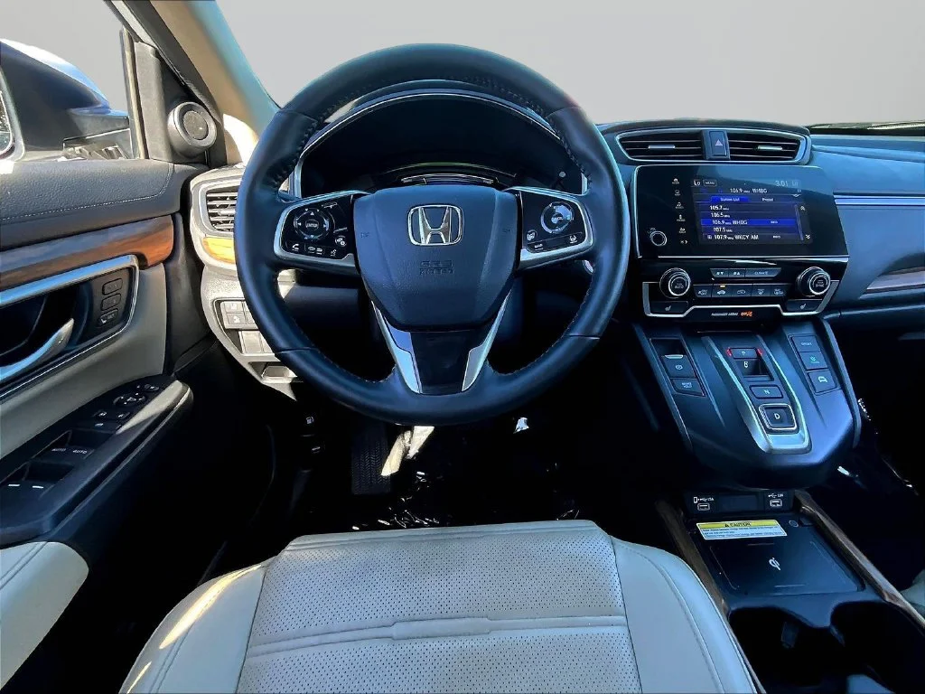 Used 2021 White Honda Touring image 9
