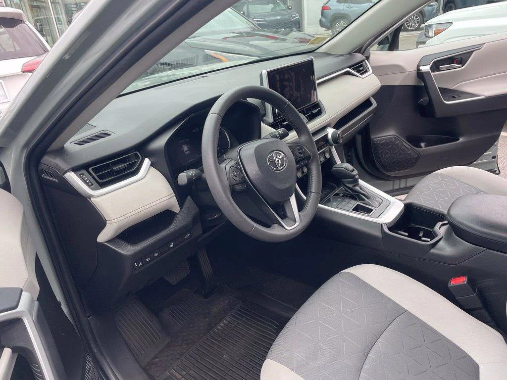 Used 2023 Lunar Toyota XLE image 5