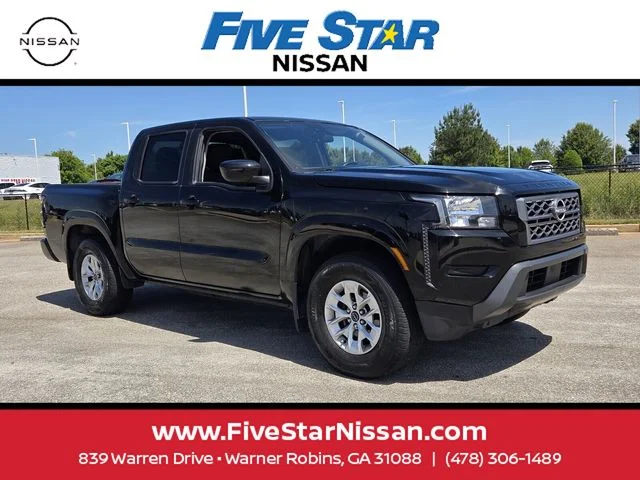 2024 Nissan Frontier SV