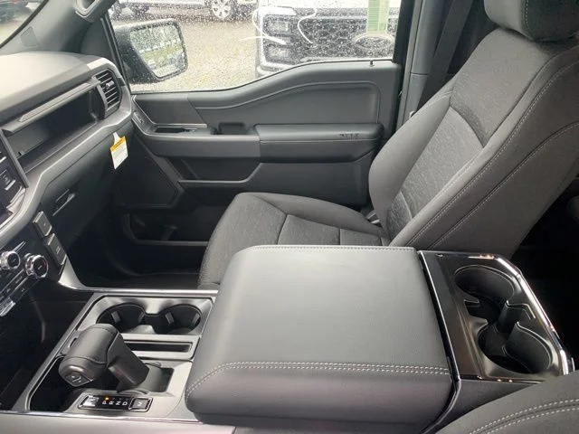 New 2026 Black Ford XLT image 33