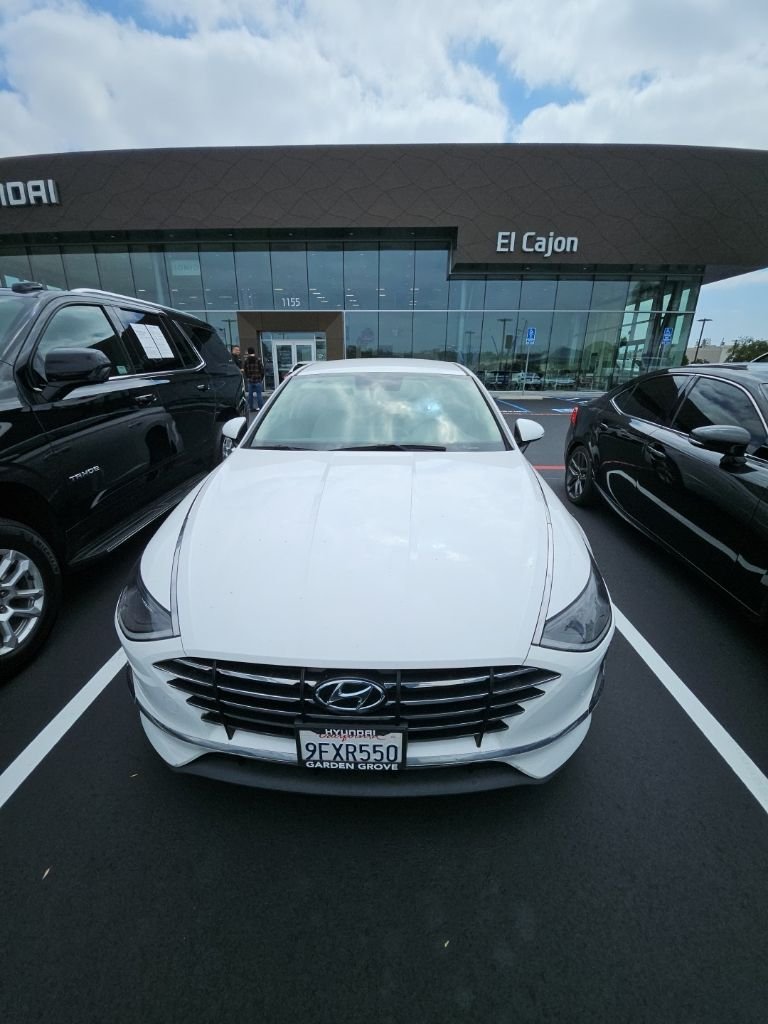 2023 Hyundai Sonata SE's photo