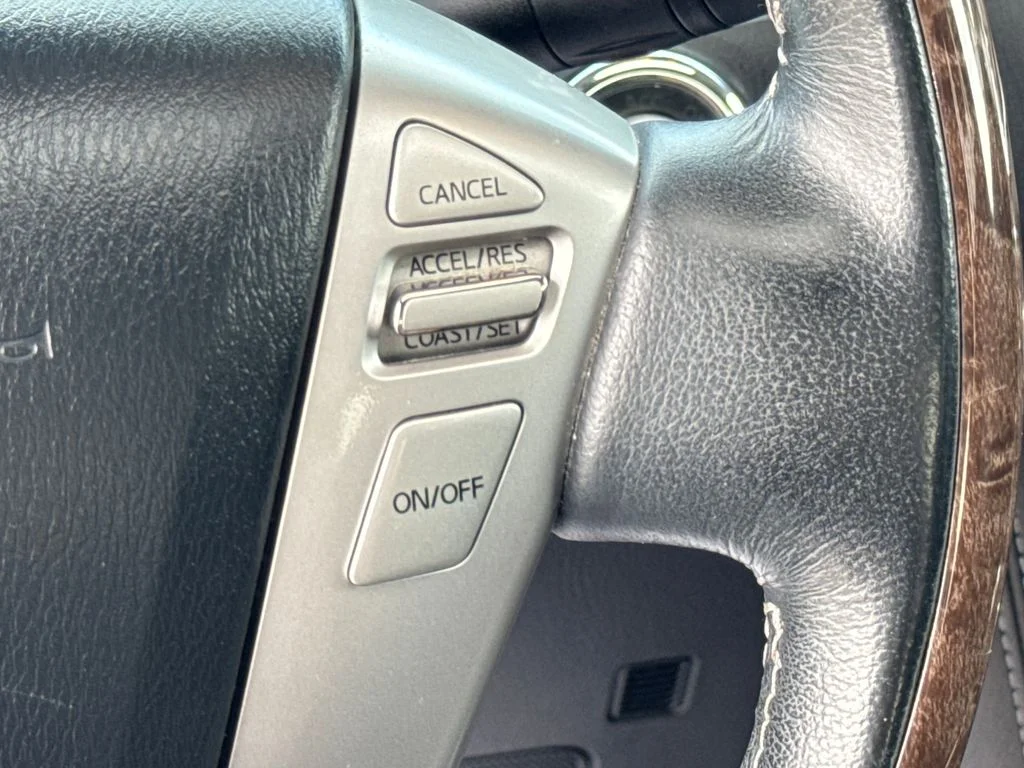 Used 2017 Smoky Quartz INFINITI Base image 38