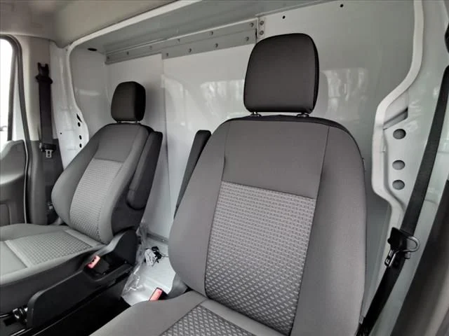 2024 Ford Transit Cutaway Base - Photo 9