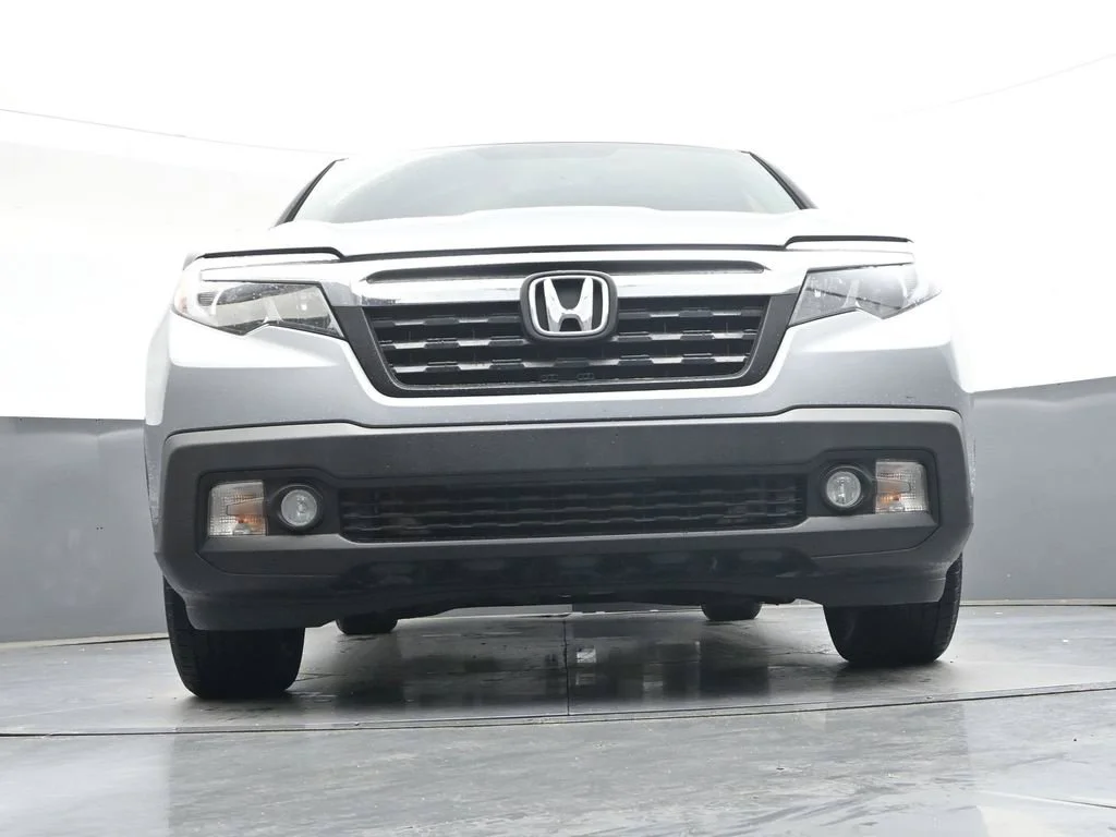 Used 2017  Honda RTL-T image 39